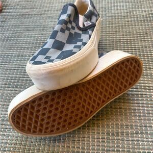 Women’s platform vans